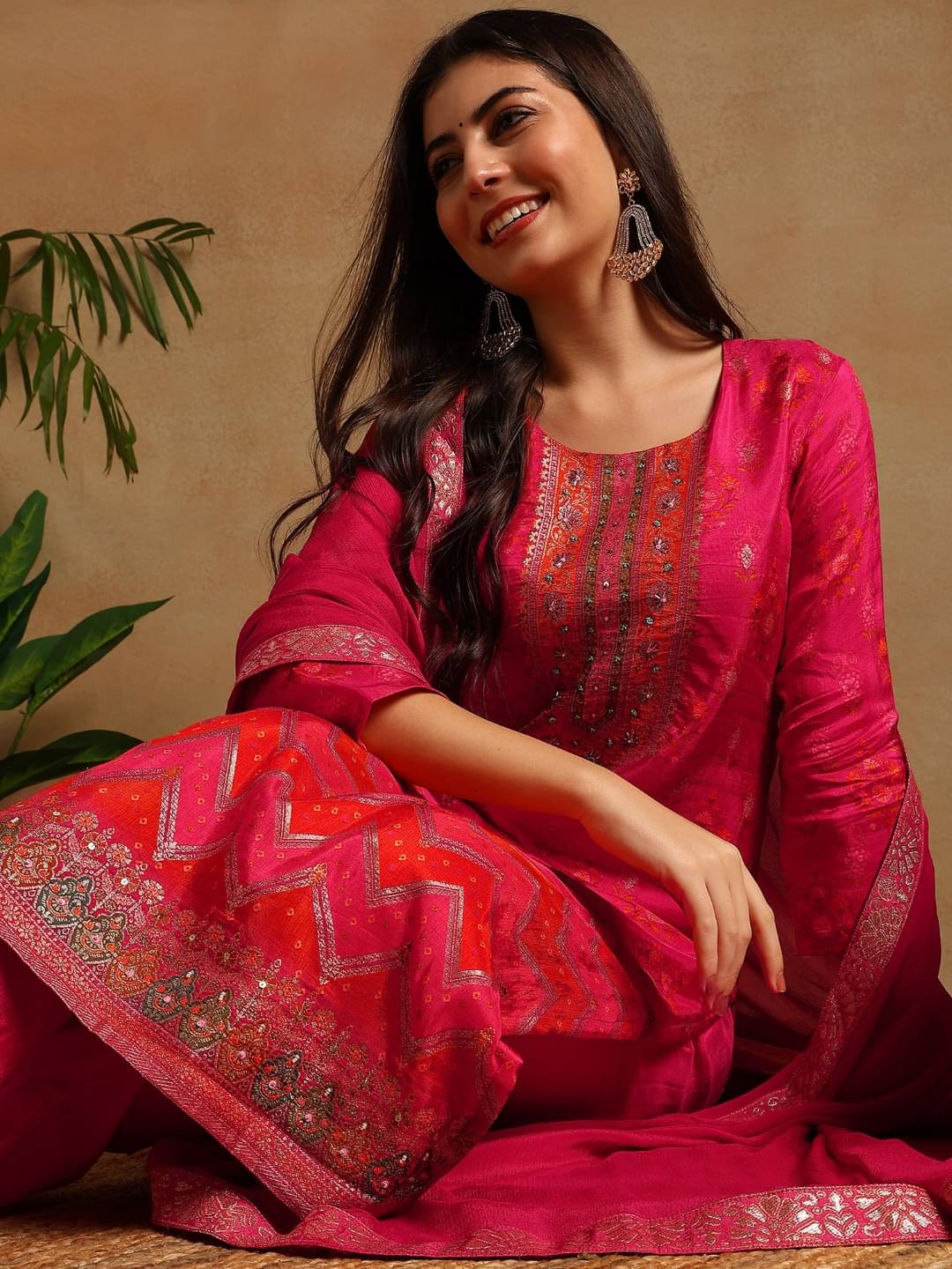     			Vaamsi Women Silk Printed Straight Kurti With Pants ( Pink )