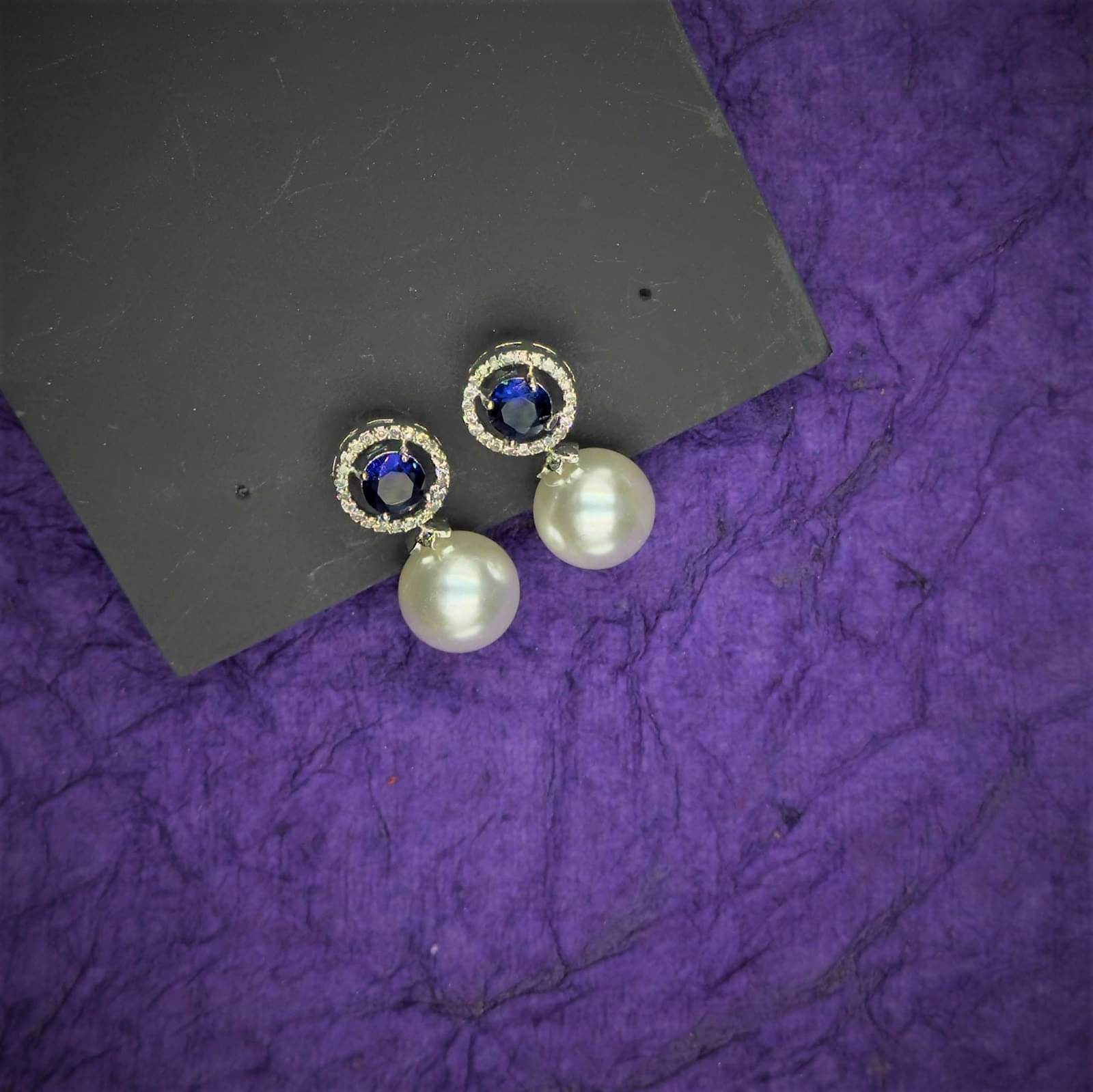     			AKLINA Blue Hoops Earrings ( Pack of 1 )