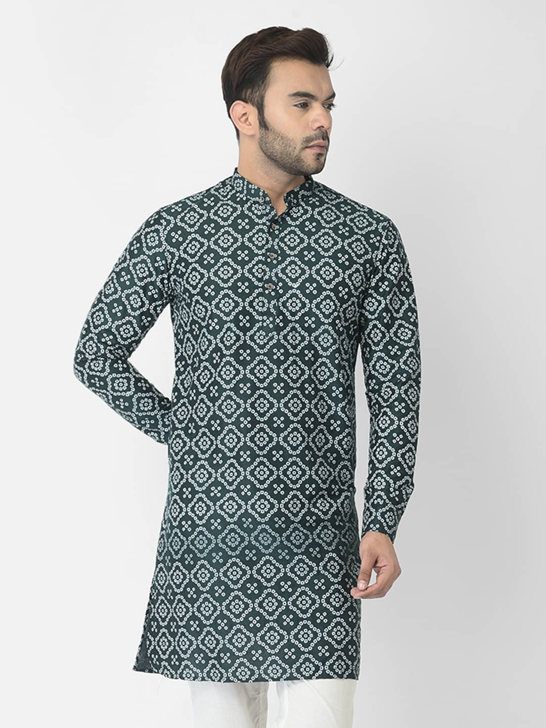 Deyann Green Cotton Men's Regular Kurta ( Pack of 1 ) Deyann Green Cotton Men's Regular Kurta ( Pack of 1 )