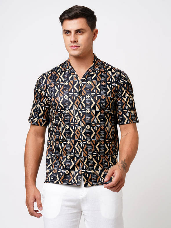 Leean Patterns Polyester Regular Fit Printed Half Sleeves Men's Casual Shirt - Multicolor ( Pack of 1 ) Leean Patterns Polyester Regular Fit Printed Half Sleeves Men's Casual Shirt - Multicolor ( Pack of 1 )