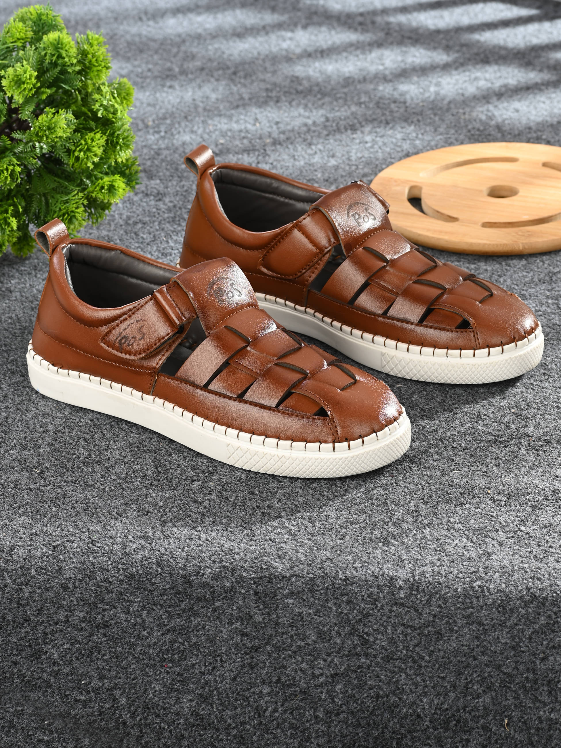 POS Planet of Shoes - Tan Men's Sandals     			POS Planet of Shoes - Tan Men's Sandals