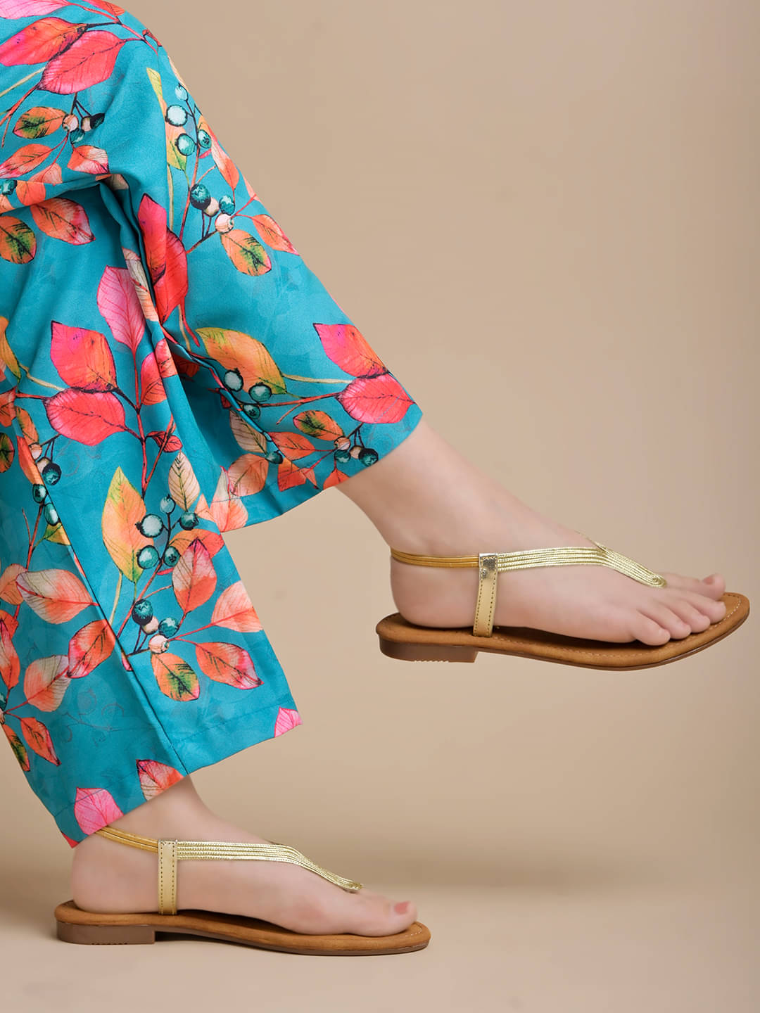 Shoetopia Gold Women's Flats     			Shoetopia Gold Women's Flats