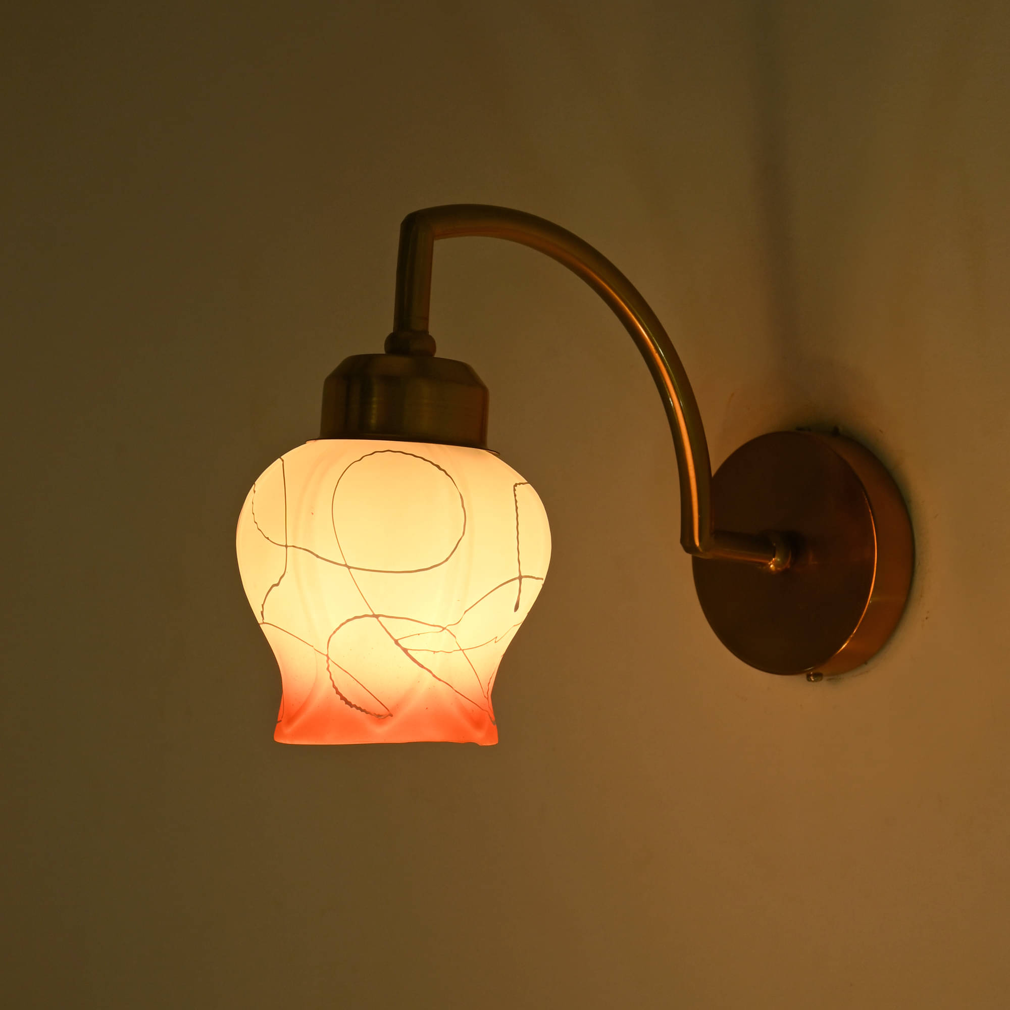 Somil Multicolor Down Light Wall Lamp ( Pack of 1 ) Somil Multicolor Down Light Wall Lamp ( Pack of 1 )