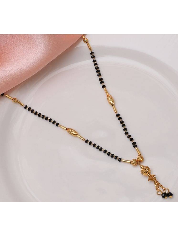     			Bhagya Lakshmi Golden Mangalsutra ( Pack of 1 )
