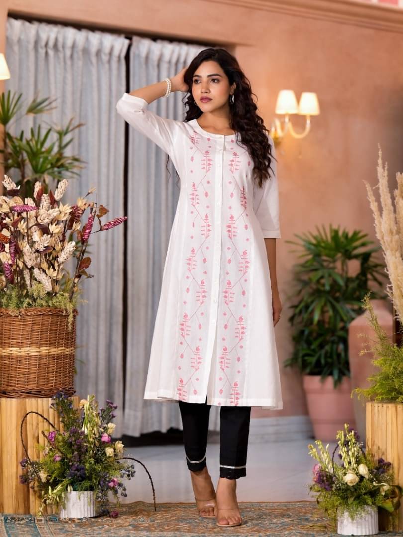 Juniper Cotton Blend Embroidered Front Slit Women's Kurti - White ( Pack of 1 ) Juniper Cotton Blend Embroidered Front Slit Women's Kurti - White ( Pack of 1 )