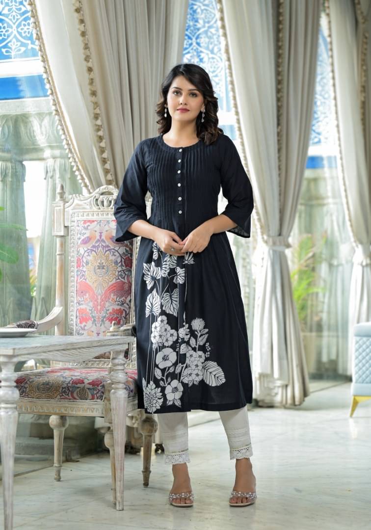 Juniper Cotton Blend Printed Flared Women's Kurti - Black ( Pack of 1 ) Juniper Cotton Blend Printed Flared Women's Kurti - Black ( Pack of 1 )