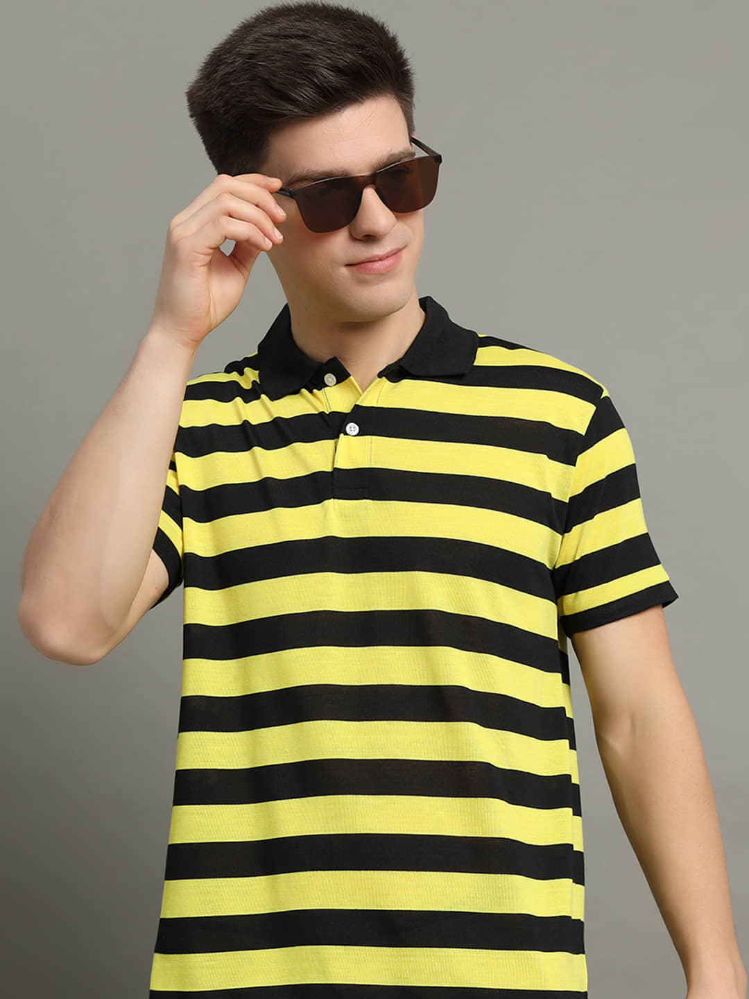 GET GOLF Pack of 1 Cotton Blend Regular Fit Striped Half Sleeves Men's Polo T Shirt ( Yellow )