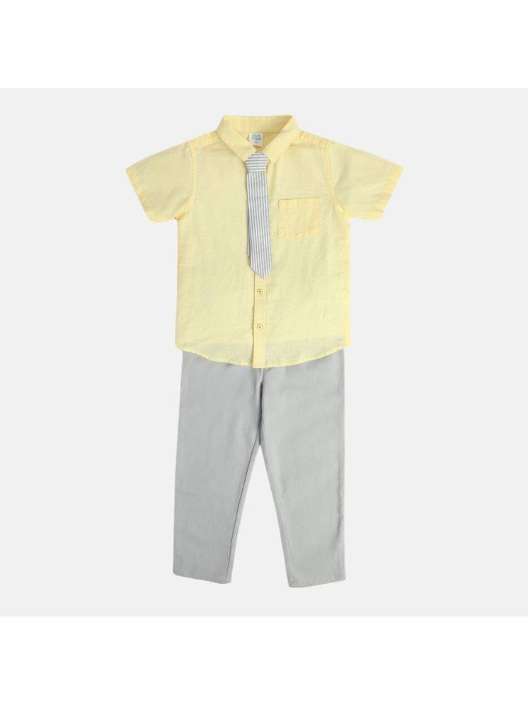     			MINI KLUB Pack of 3 Boys Cotton T-Shirt & Jeans Set ( Multicolor )