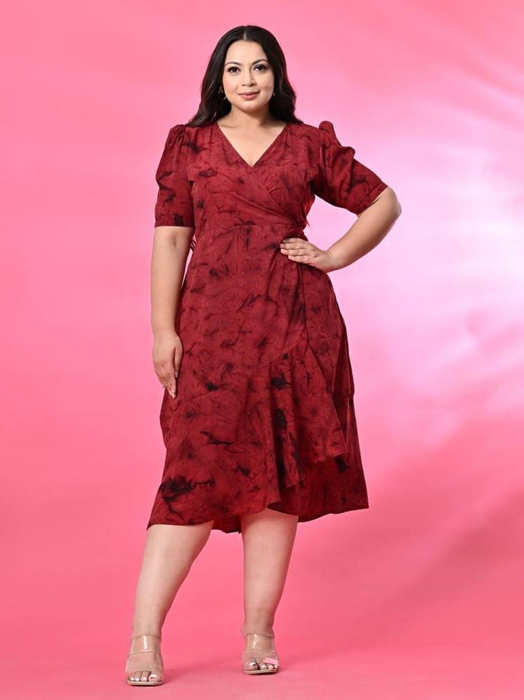 PrettyPlus by Desinoor.com Crepe Printed Midi Women's Wrap Dress - Maroon ( Pack of 1 ) PrettyPlus by Desinoor.com Crepe Printed Midi Women's Wrap Dress - Maroon ( Pack of 1 )