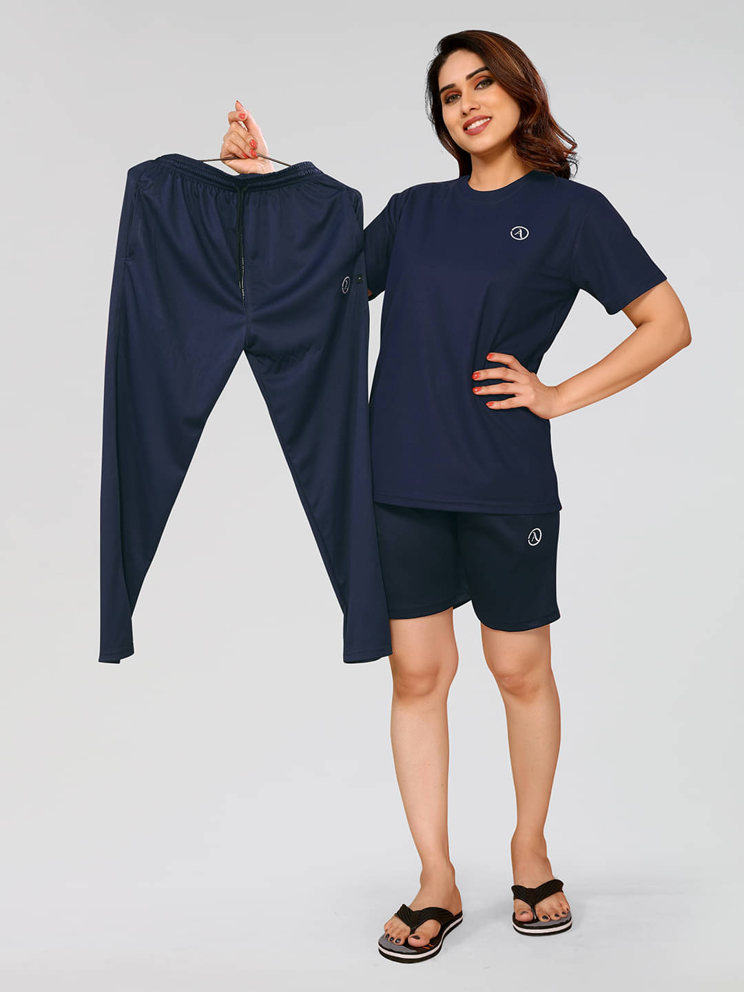     			Kashvi Navy Polyester Solid Tracksuit - Pack of 1