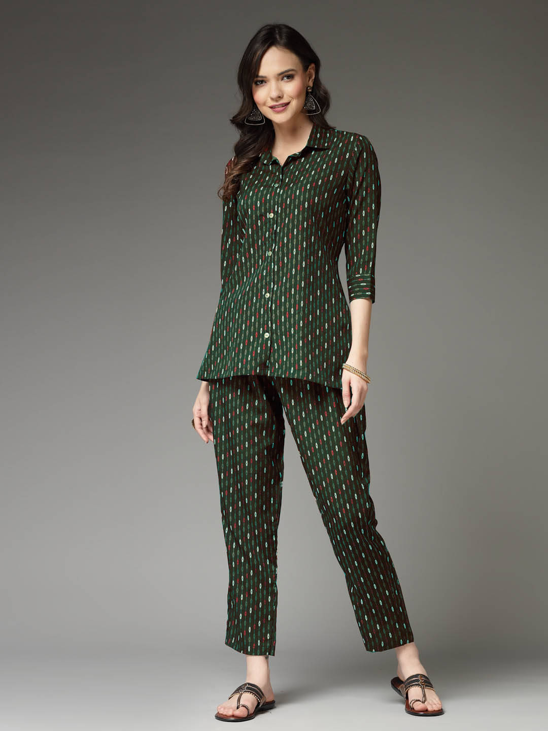 Stylum Women Crepe Printed Straight Kurti With Pants ( Green ) Stylum Women Crepe Printed Straight Kurti With Pants ( Green )