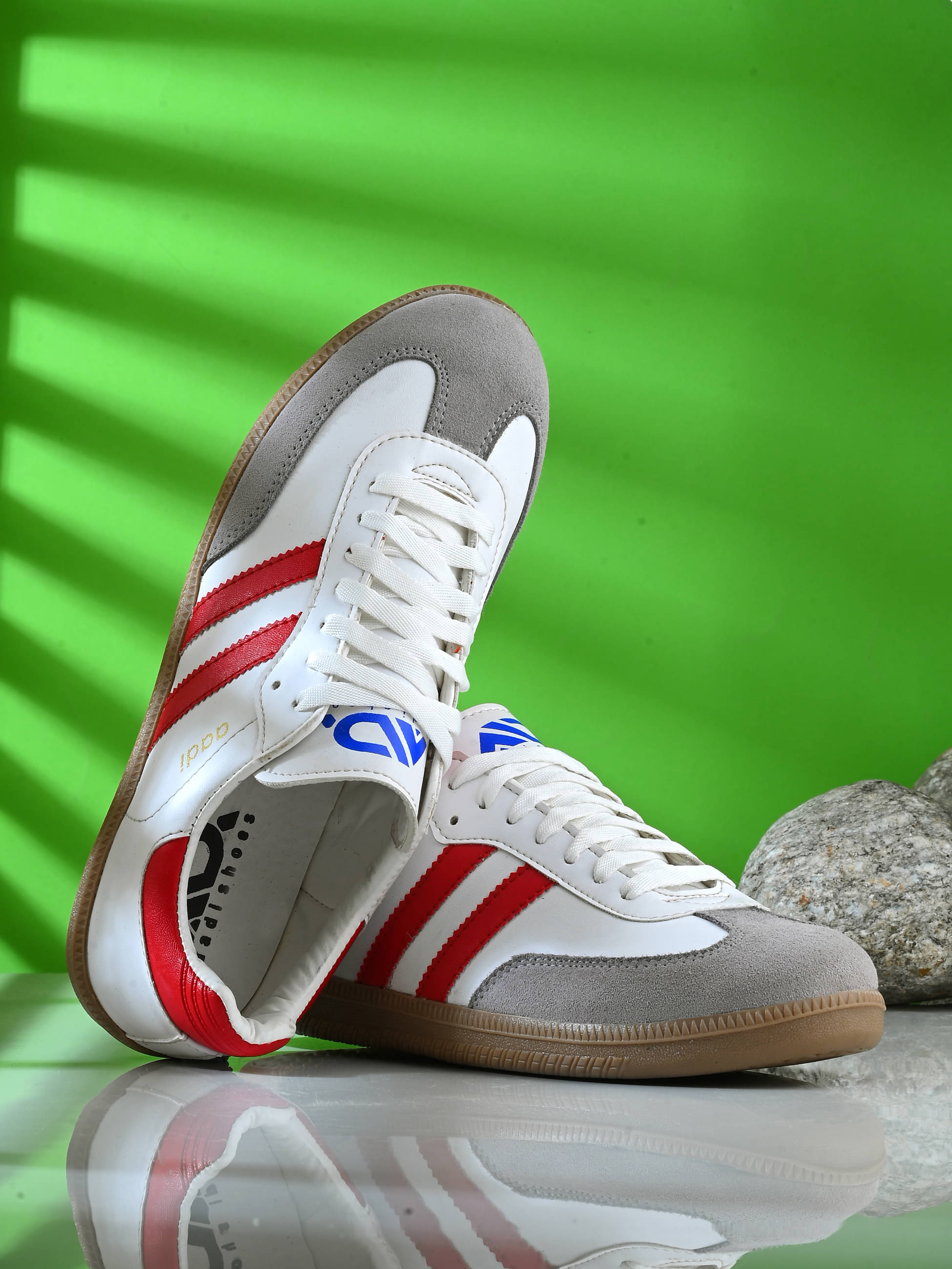     			Aadi Running Shoes White Men's Lifestyle Shoes