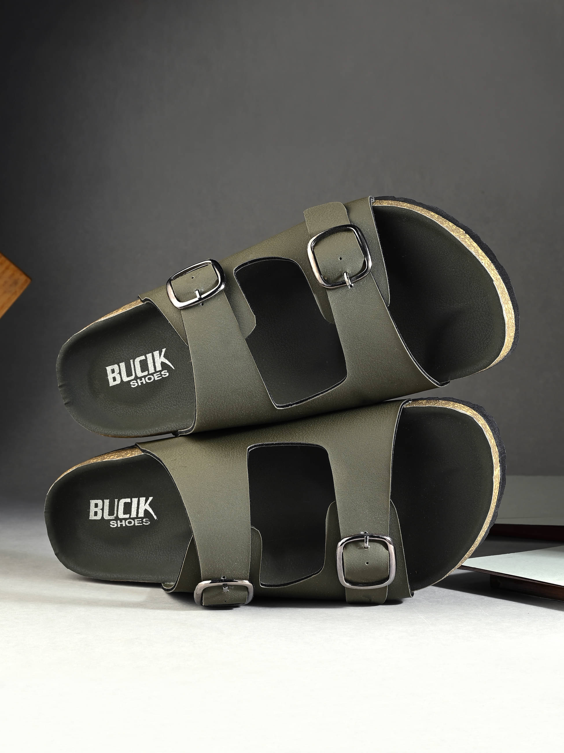     			Bucik Olive Men's Daily Slipper