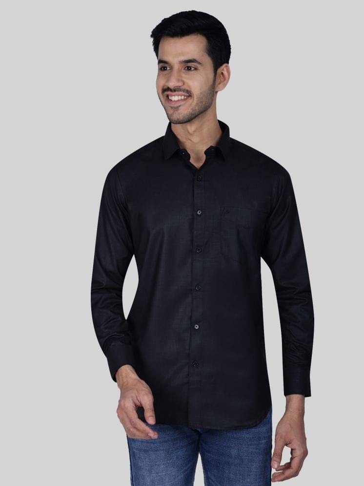 Comey Cotton Blend Regular Fit Full Sleeves Men's Formal Shirt - Black ( Pack of 1 ) Comey Cotton Blend Regular Fit Full Sleeves Men's Formal Shirt - Black ( Pack of 1 )