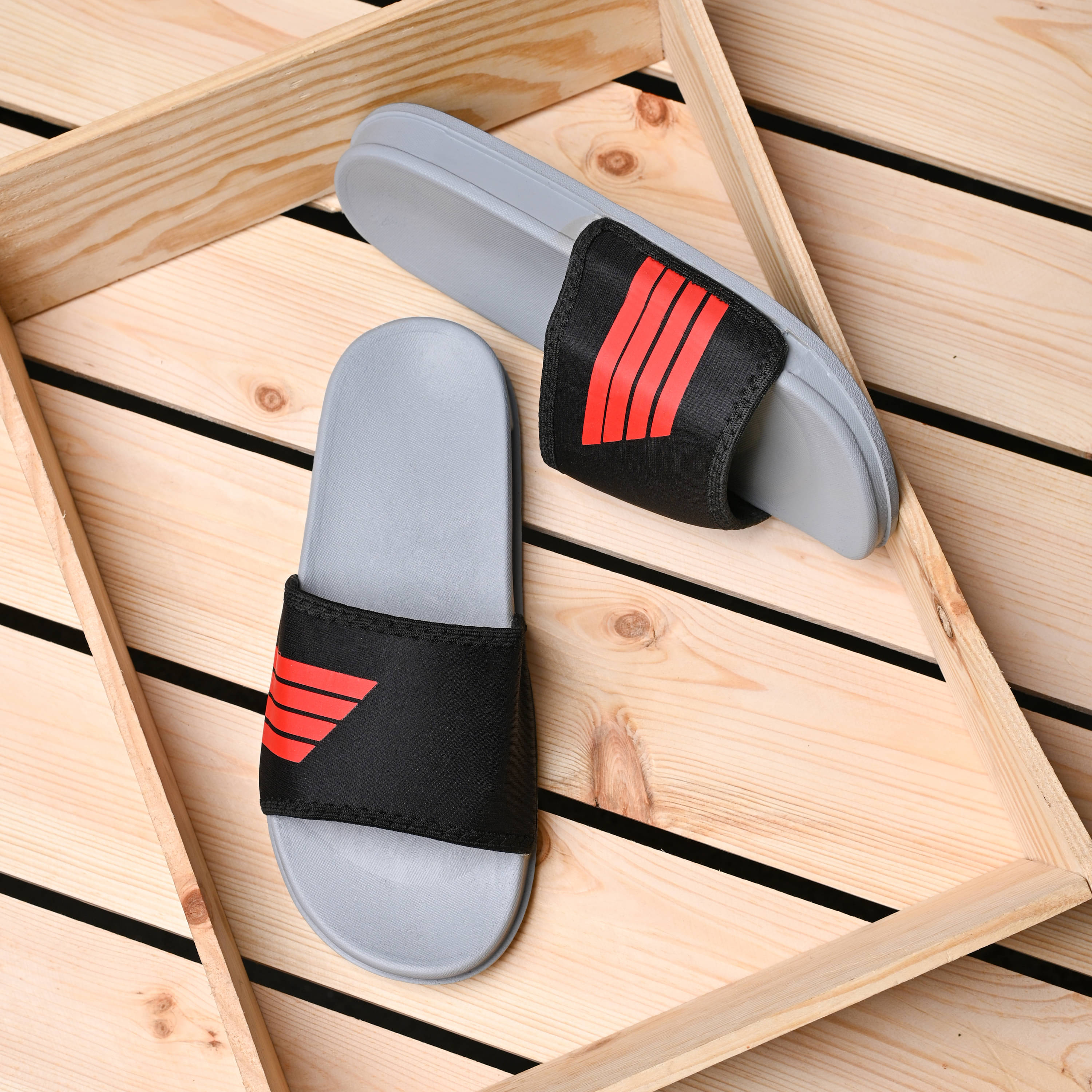     			Magnolia Red Men's Slide Flip Flop