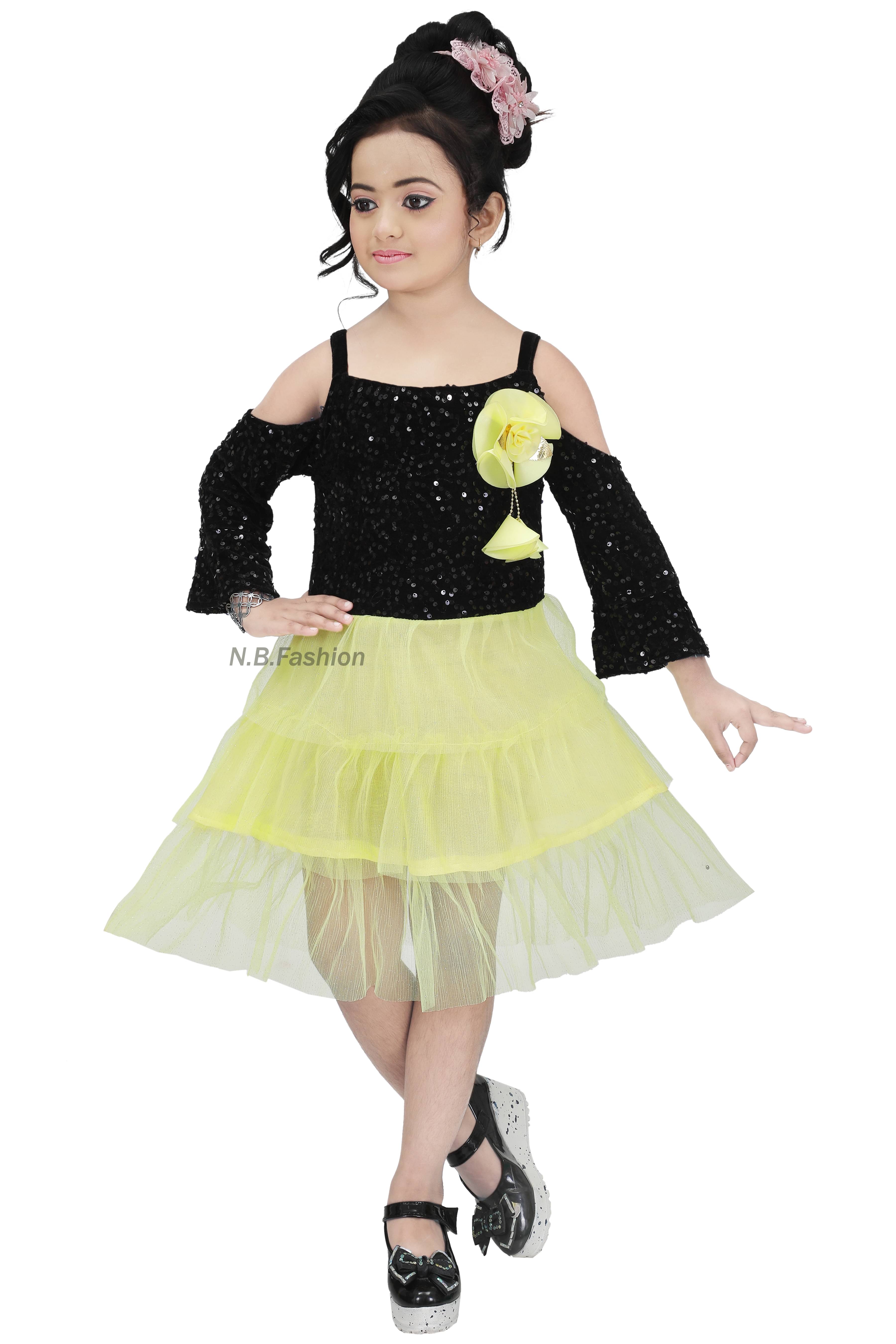 NIPU CREATION Cotton Blend A-line Dress For Girls ( Pack of 1 , Green ) NIPU CREATION Cotton Blend A-line Dress For Girls ( Pack of 1 , Green )