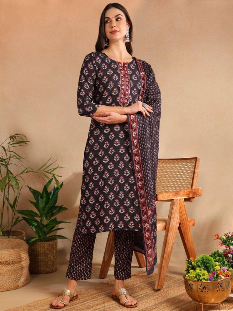     			Vaamsi Rayon Printed Kurti With Pants Women's Stitched Salwar Suit - Black ( Pack of 1 )