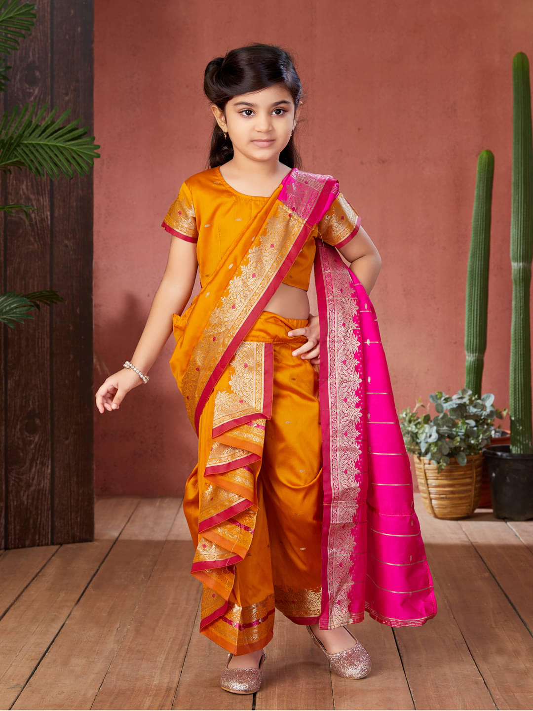     			Aarika Silk Saree For Girls ( Mustard , Pack of 1 )