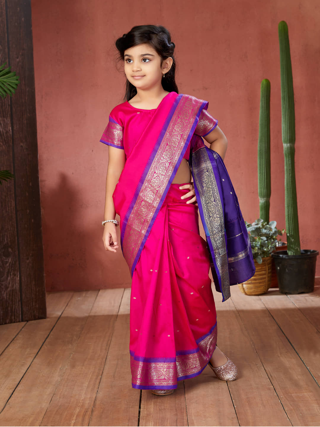 Aarika Silk Saree For Girls ( Pink , Pack of 1 )