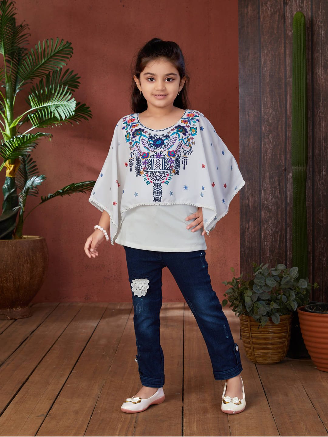     			Aarika Pack of 1 Girls Georgette Top With Jeans ( White & Blue )