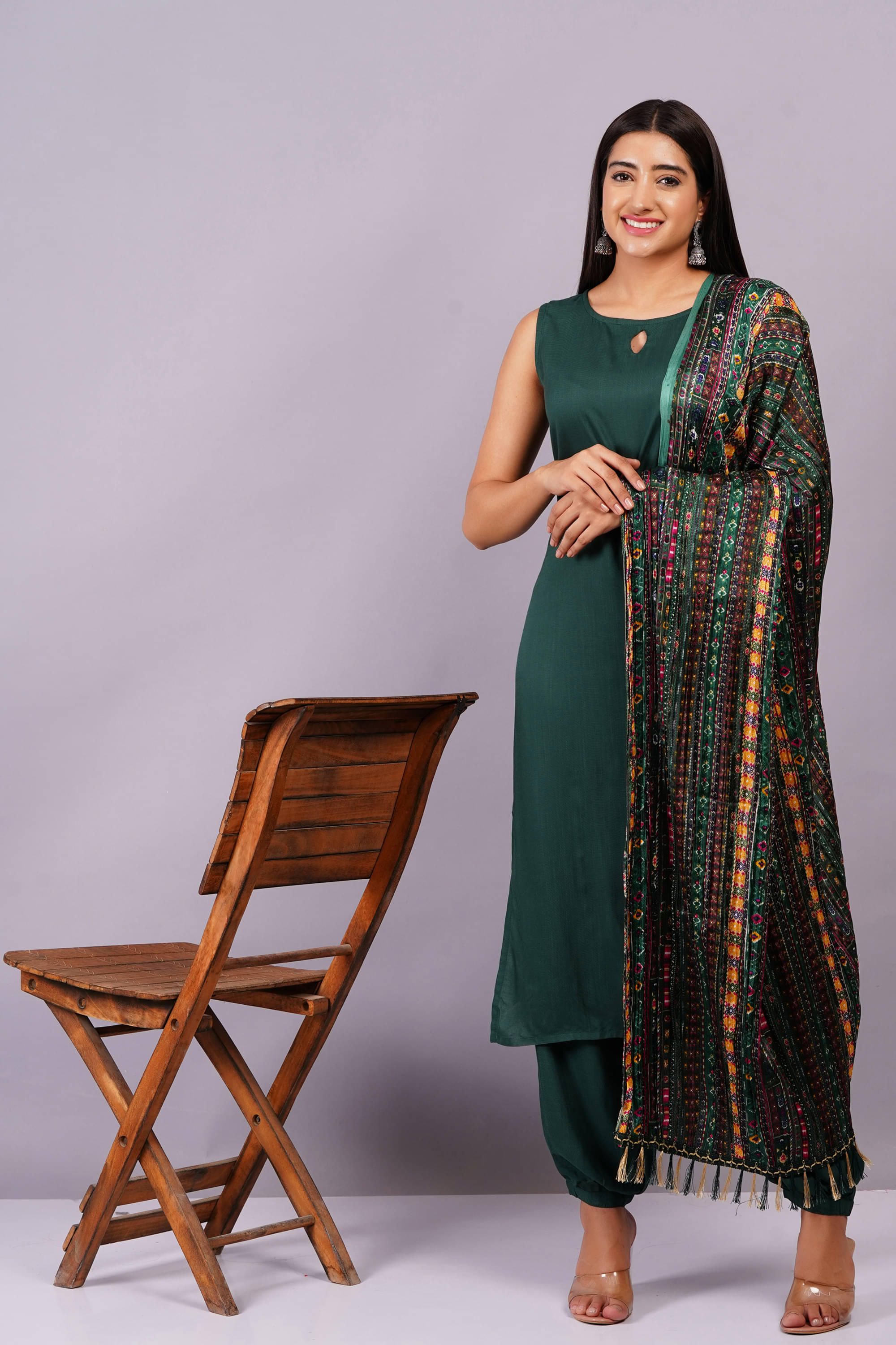 JC4U Women Rayon Solid Straight Kurti With Patiala Salwar ( Green ) JC4U Women Rayon Solid Straight Kurti With Patiala Salwar ( Green )