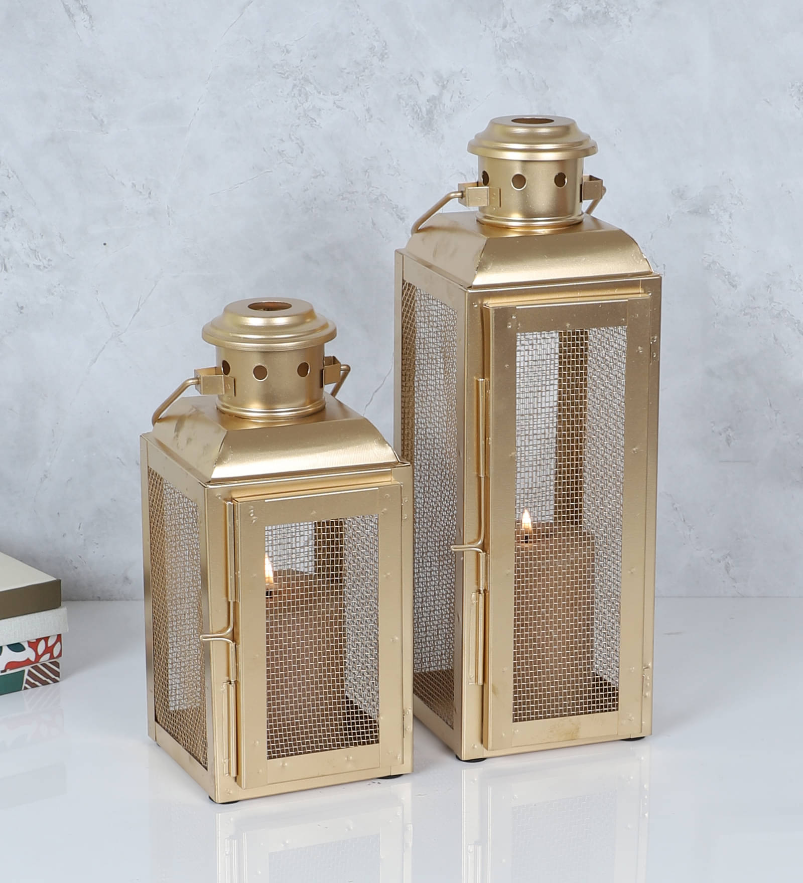     			Urban Hamlet Gold Table Top and Hanging Iron Tea Light Holder - Pack of 1