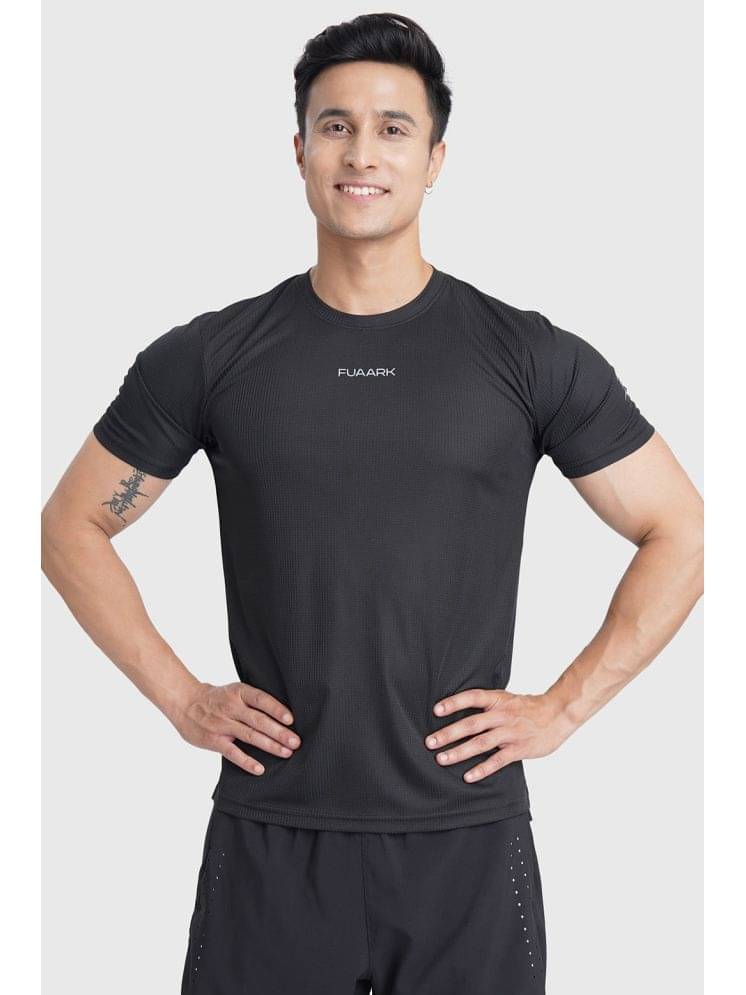 Fuaark Black Polyester Regular Fit Men's Sports T-Shirt ( Pack of 1 ) Fuaark Black Polyester Regular Fit Men's Sports T-Shirt ( Pack of 1 )