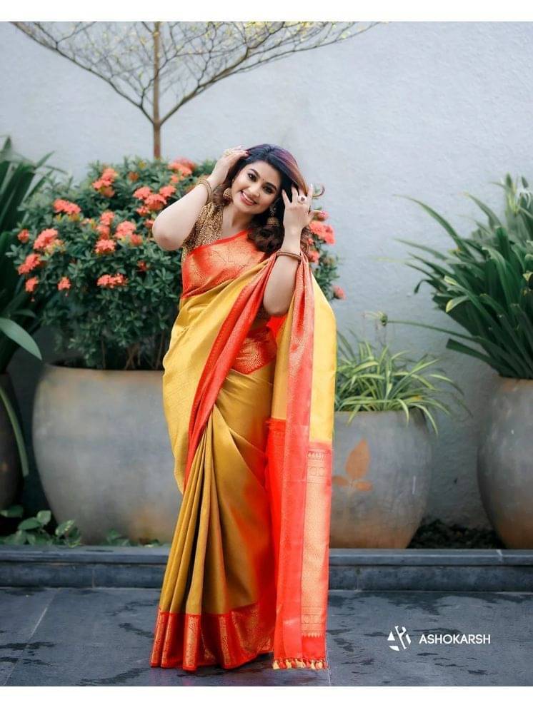 Lady Shopi Banarasi Silk Embellished Saree With Unstitched Blouse Piece ( Yellow ) Lady Shopi Banarasi Silk Embellished Saree With Unstitched Blouse Piece ( Yellow )