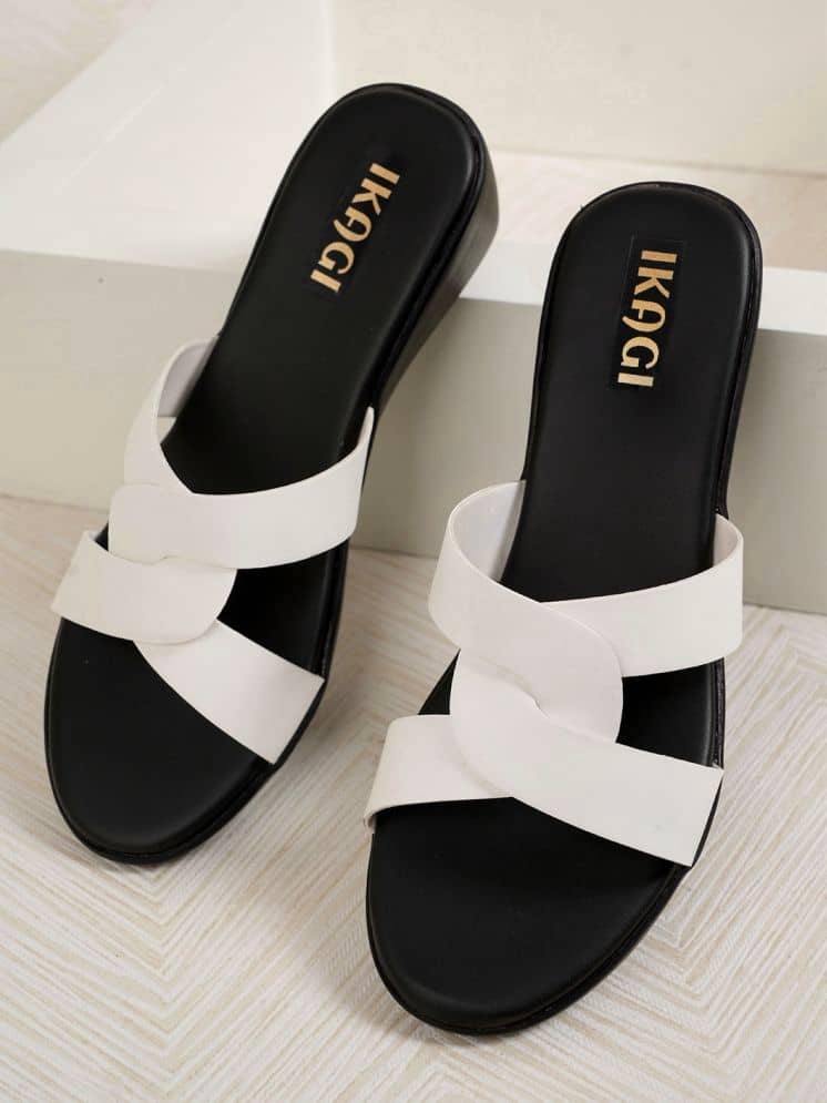 IKAGI White Women's Flats