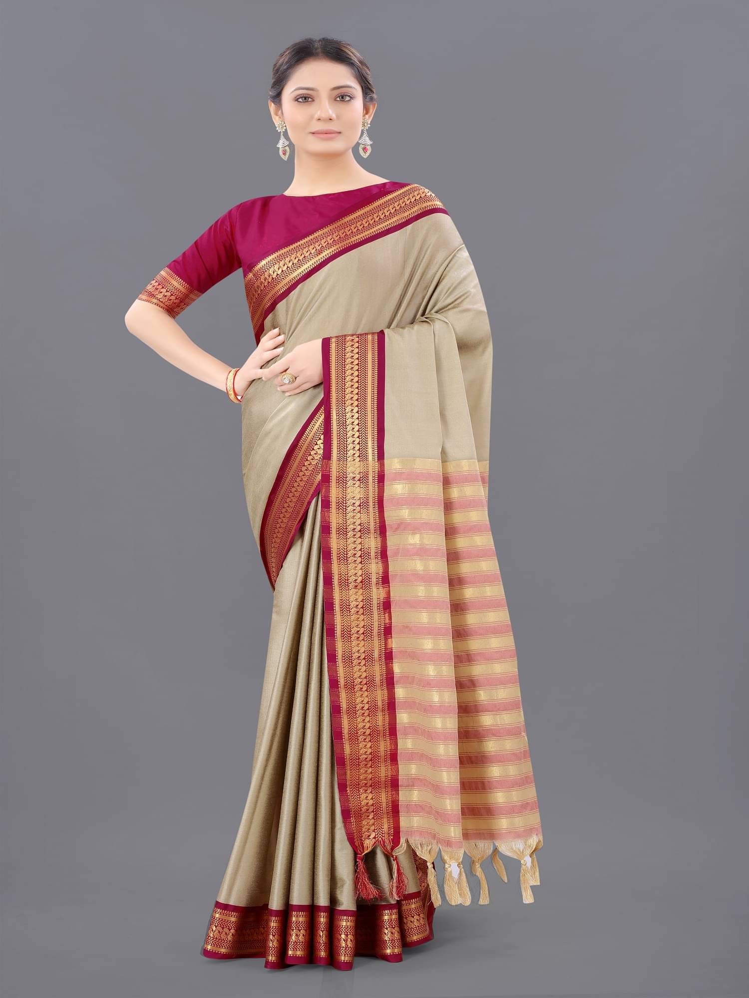 Lady Shopi Jacquard Embellished Saree With Unstitched Blouse Piece ( Pink )     			Lady Shopi Jacquard Embellished Saree With Unstitched Blouse Piece ( Pink )