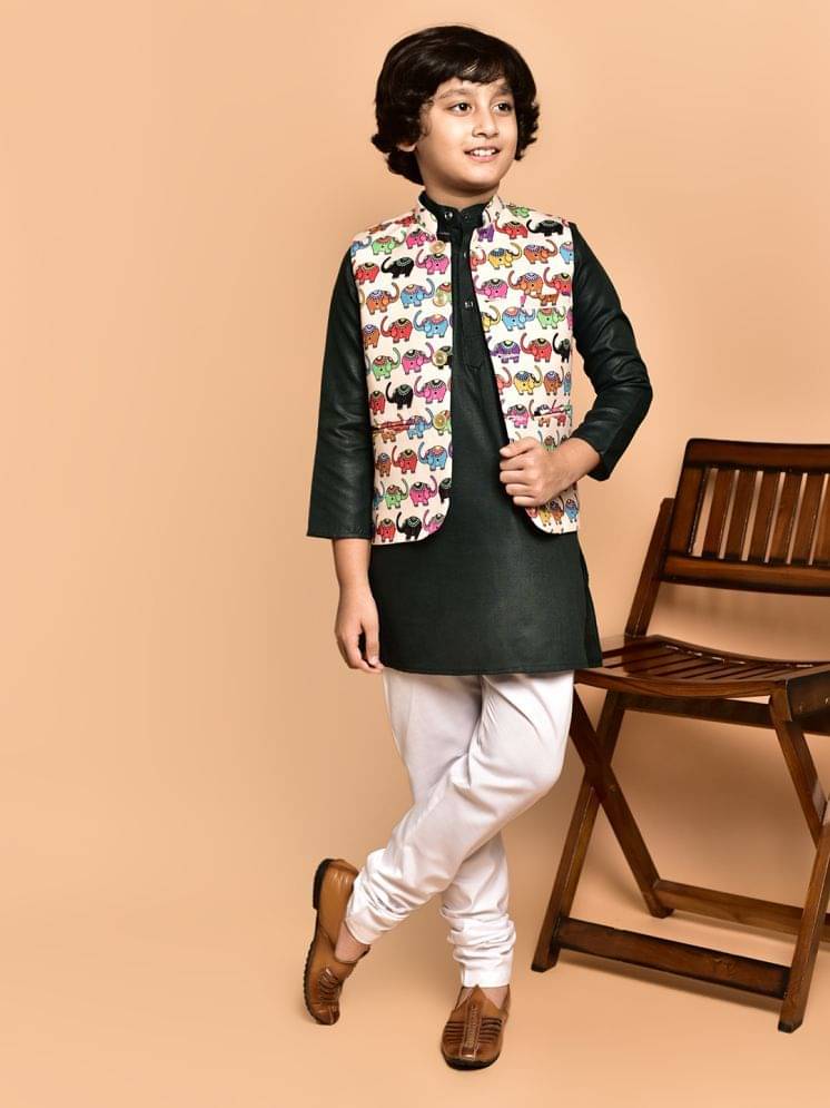 PRINTCULTR Boys Cotton Blend Animal - Pattern Kurta Pant Set ( Green , Pack of 1 ) PRINTCULTR Boys Cotton Blend Animal - Pattern Kurta Pant Set ( Green , Pack of 1 )