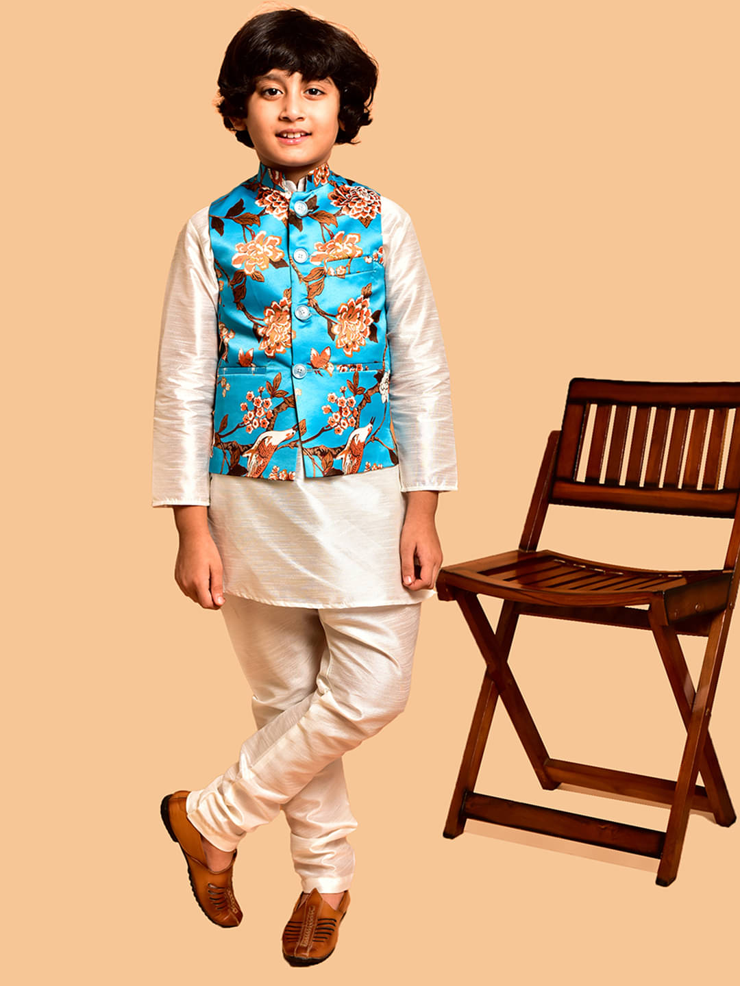 PRINTCULTR Boys Silk White Kurta Pant Set ( Pack of 1 )     			PRINTCULTR Boys Silk White Kurta Pant Set ( Pack of 1 )