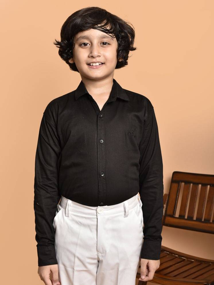 PRINTCULTR Pack of 1 Boys Cotton Blend Full Sleeves Shirt ( Black ) PRINTCULTR Pack of 1 Boys Cotton Blend Full Sleeves Shirt ( Black )