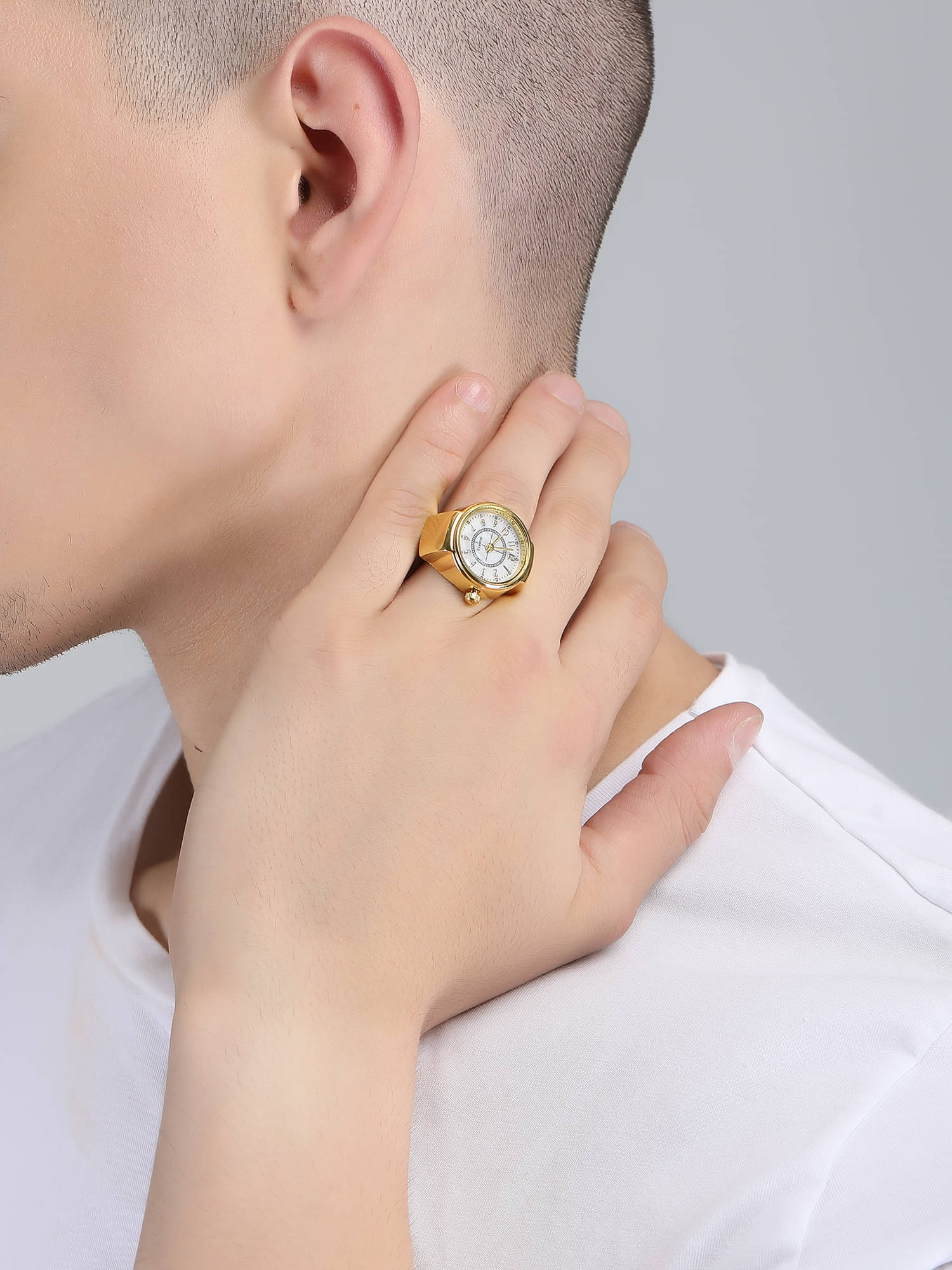     			Thrillz Golden Rings ( Pack of 1 )
