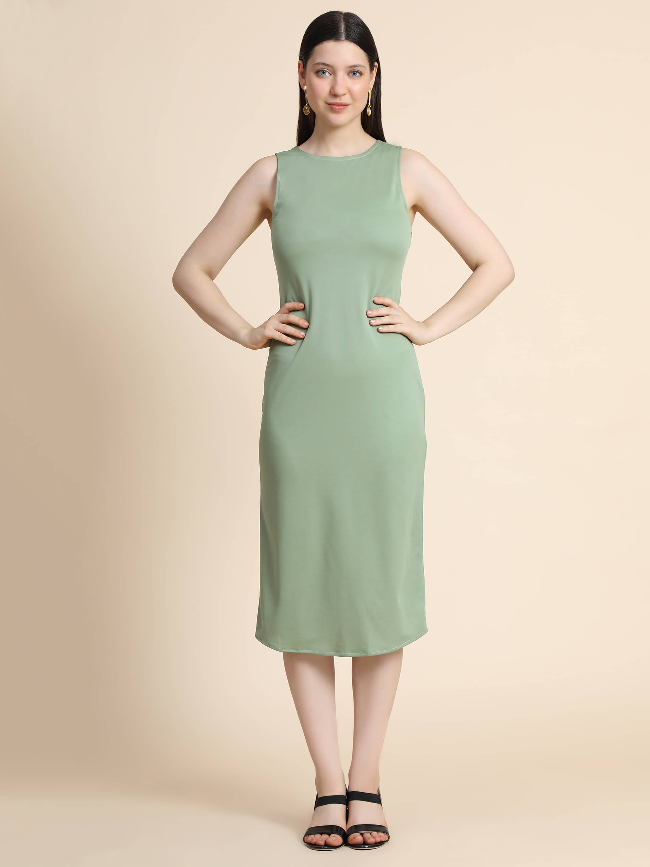     			TOOCHKI Lycra Solid Midi Women's Bodycon Dress - Green ( Pack of 1 )