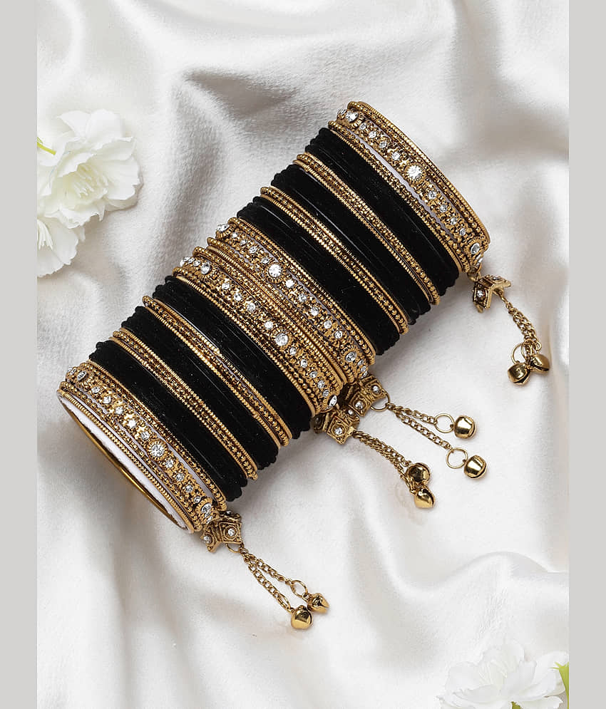 Zeneme Black Bangle Set ( Pack of 1 ) - Bangles & Bracelets | Buy online on ZillyBuy