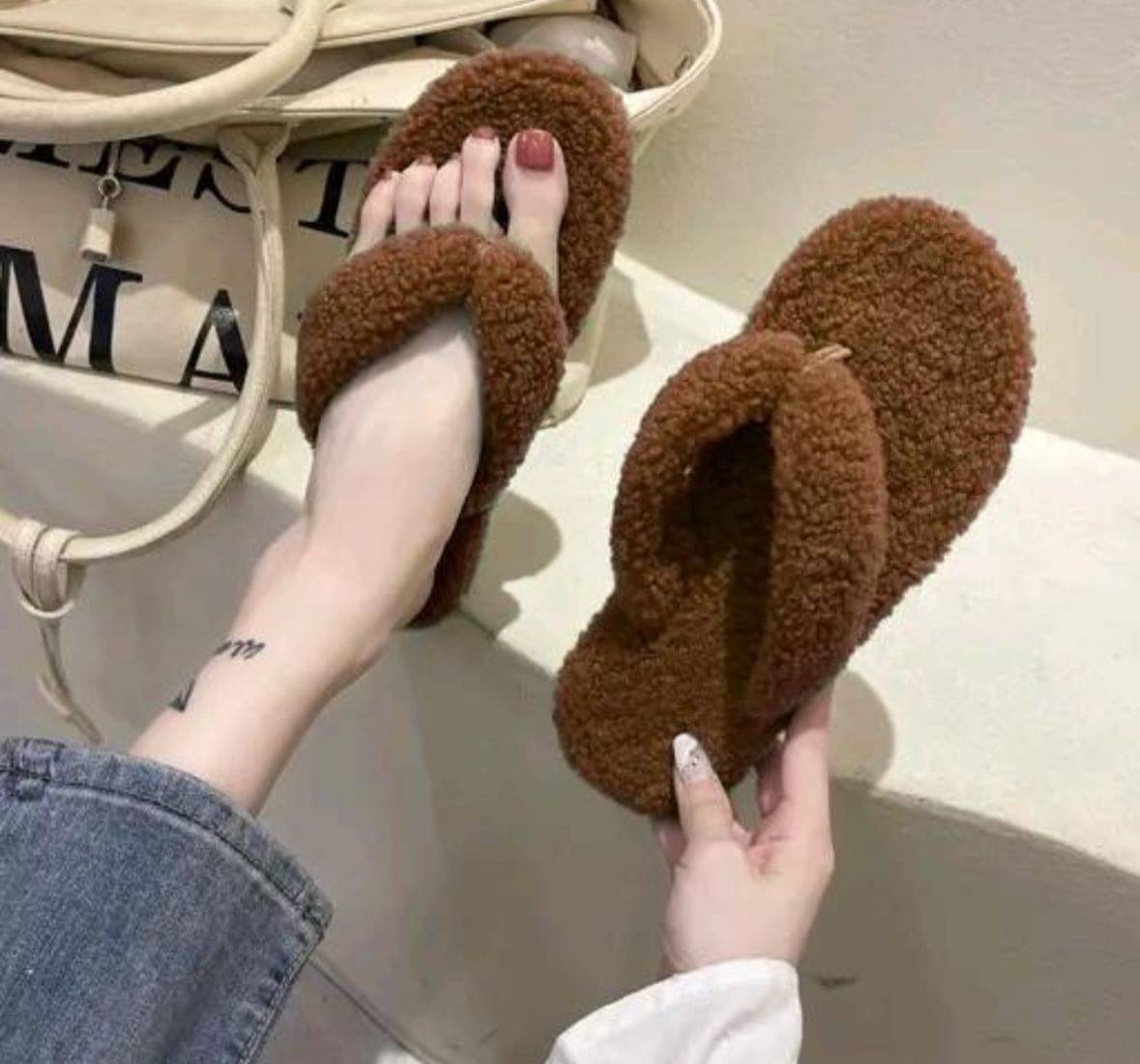     			FUSEOWL Brown Women's Slipper