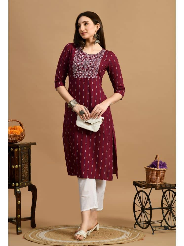 GlowWorld Viscose Blend Embroidered Straight Women's Kurti - Maroon ( Pack of 1 ) - Kurtis, Tunics | Buy online on ZillyBuy