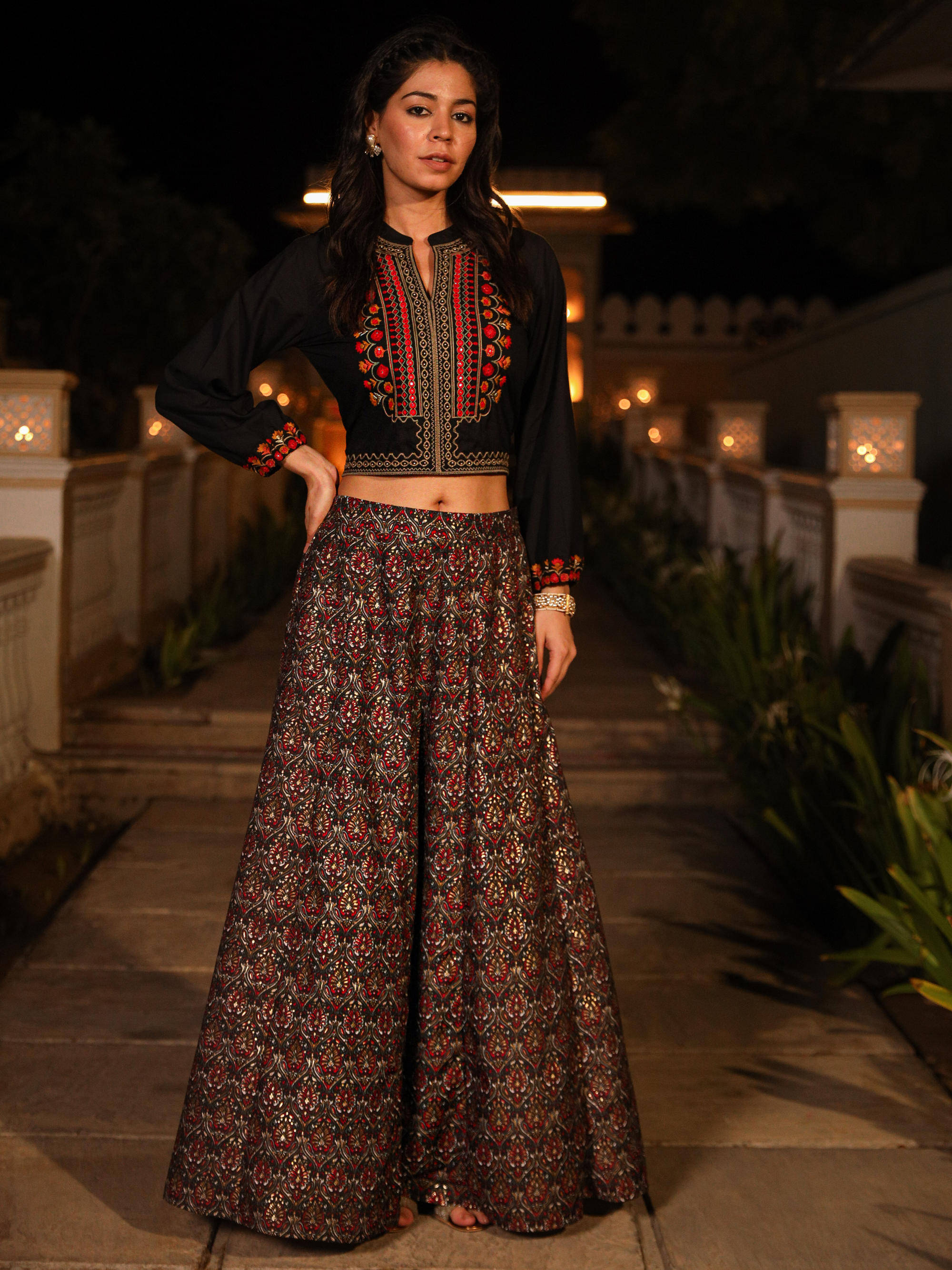     			Juniper Women Embroidered Top With Skirt Co-Ord Set ( Black )