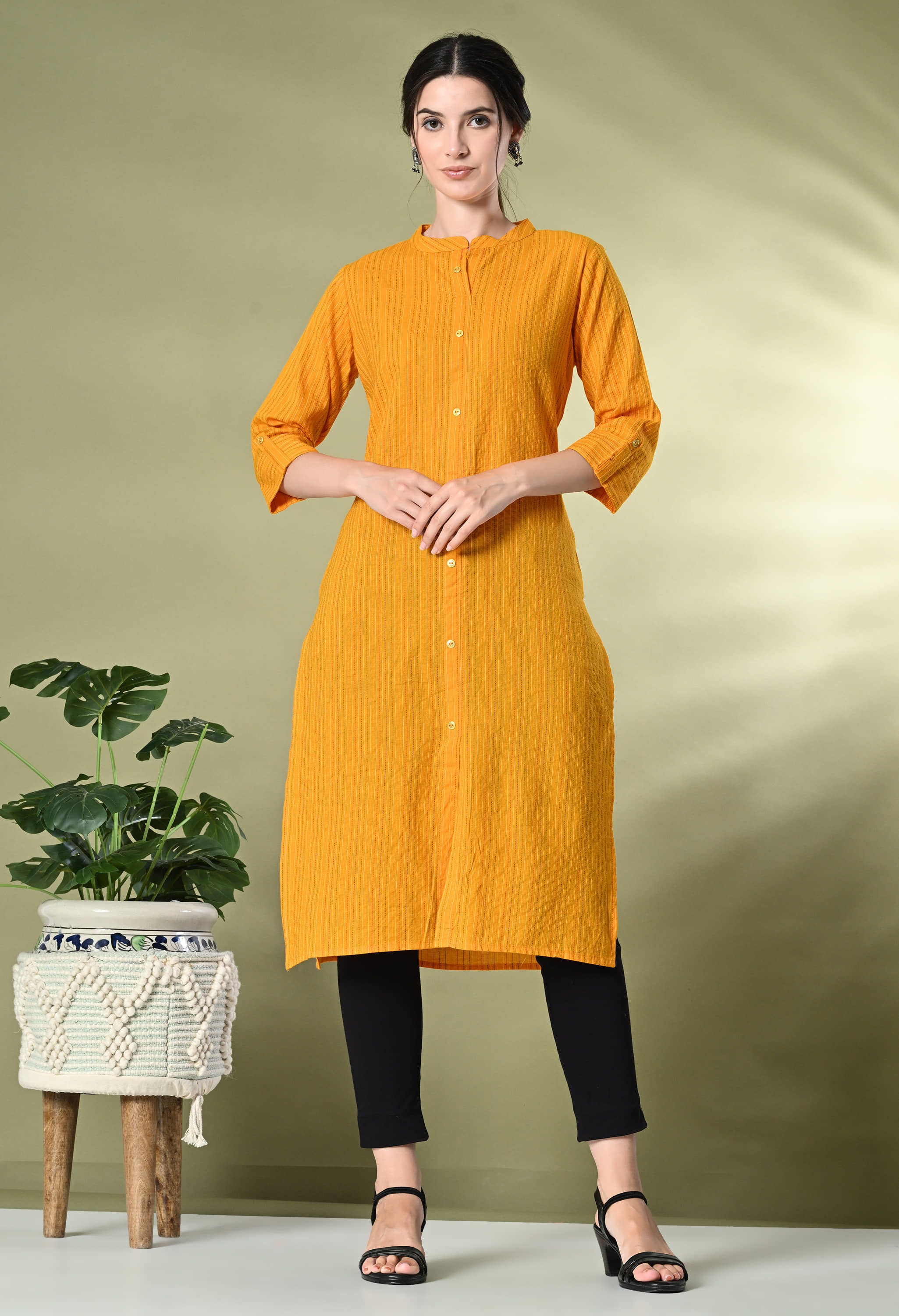 GlowWorld Cotton Striped Straight Women's Kurti - Yellow ( Pack of 1 ) - Kurtis, Tunics | Buy online on ZillyBuy
