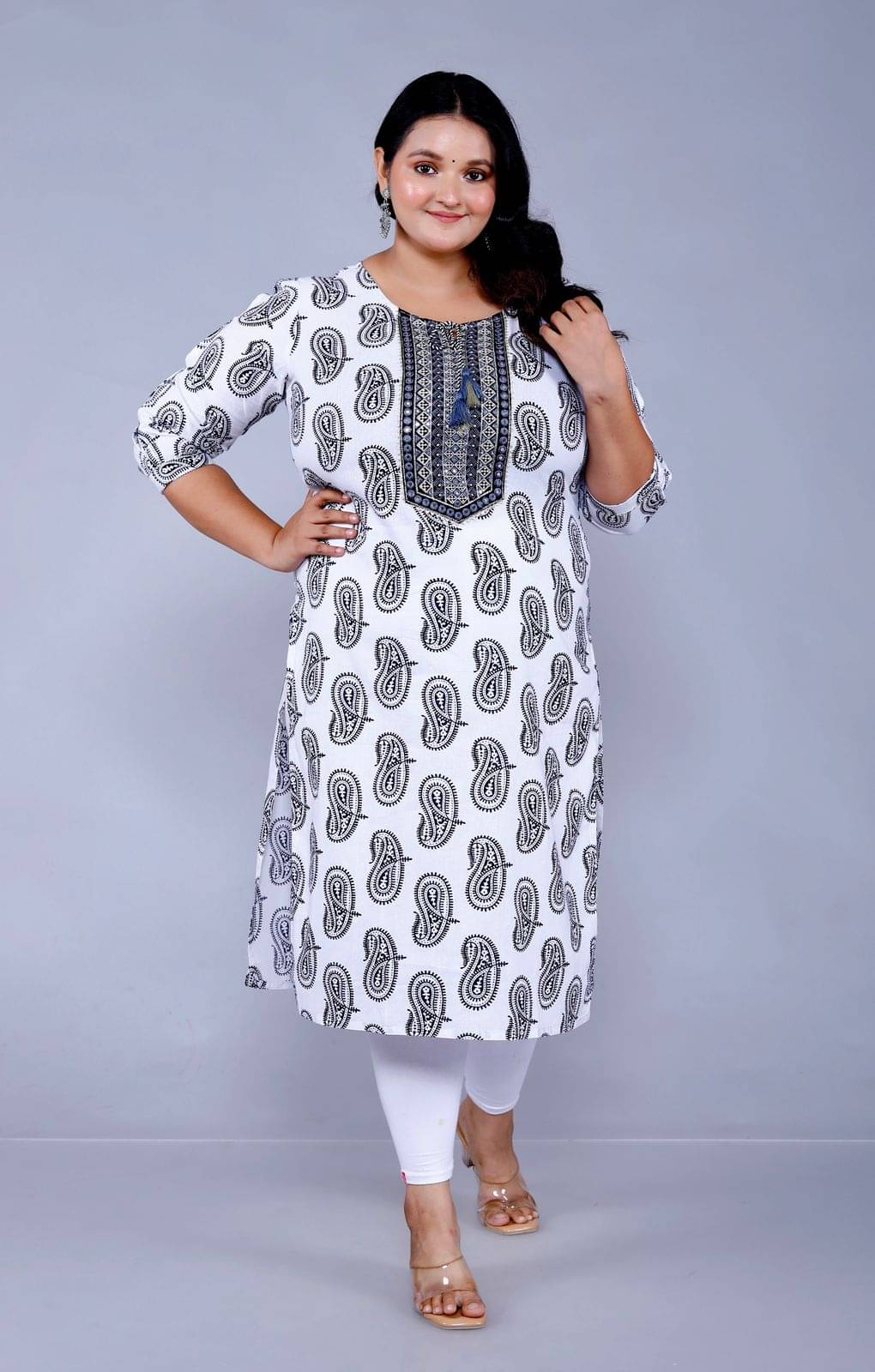     			JC4U Cotton Embroidered Straight Women's Kurti - White ( Pack of 1 )
