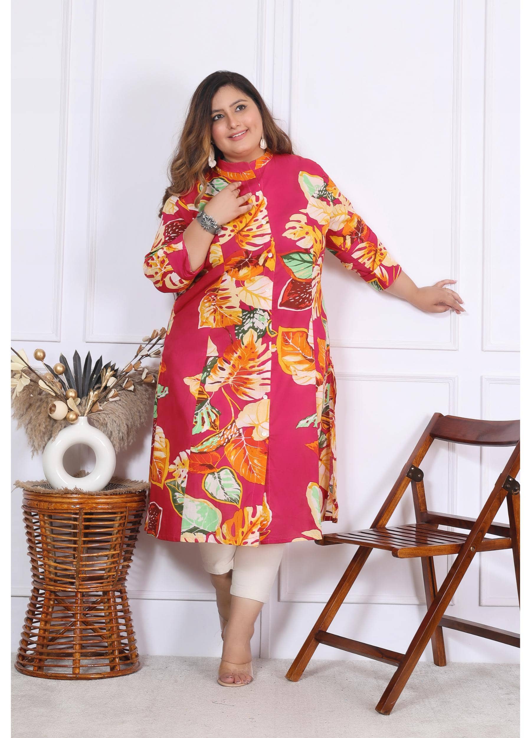 Label Flavia Women Cotton Printed Straight Kurti ( Multicolor )