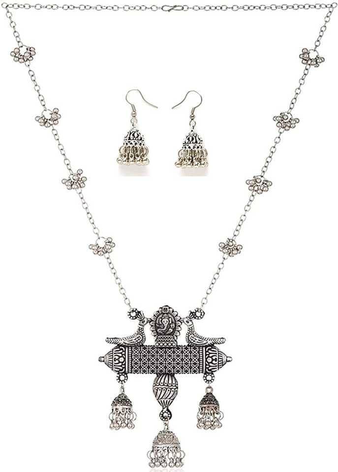    			Samridhi DC Silver Alloy Necklace Set ( Pack of 1 )