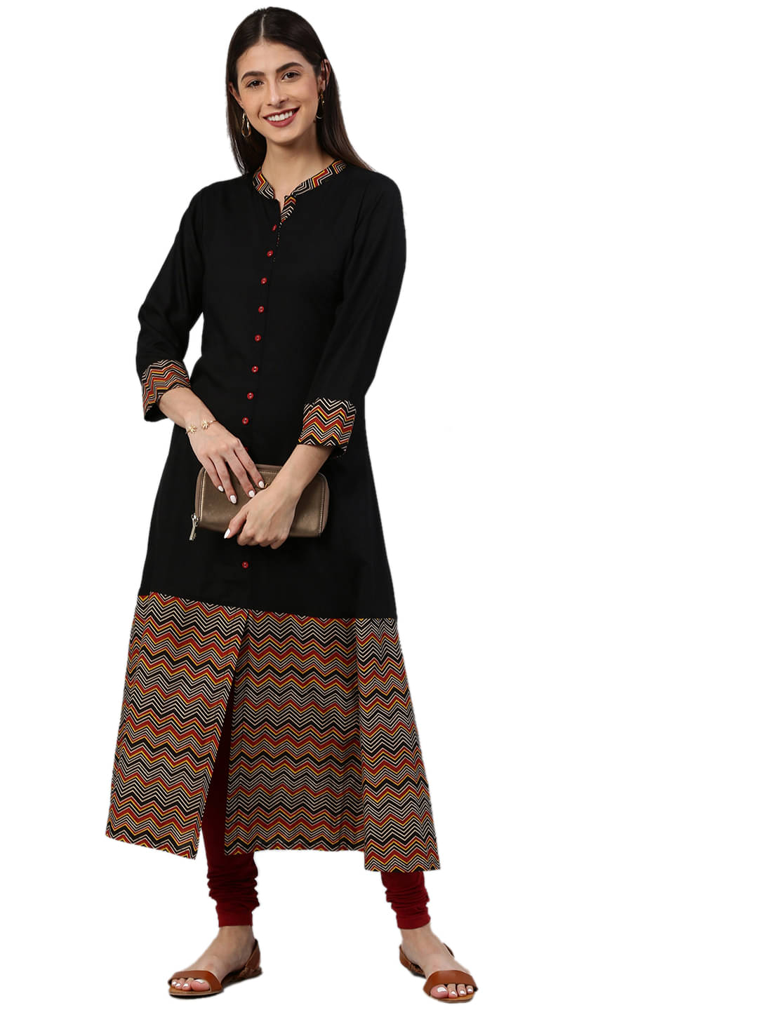 Yash Gallery Rayon Printed Front Slit Women's Kurti - Black ( Pack of 1 ) Yash Gallery Rayon Printed Front Slit Women's Kurti - Black ( Pack of 1 )