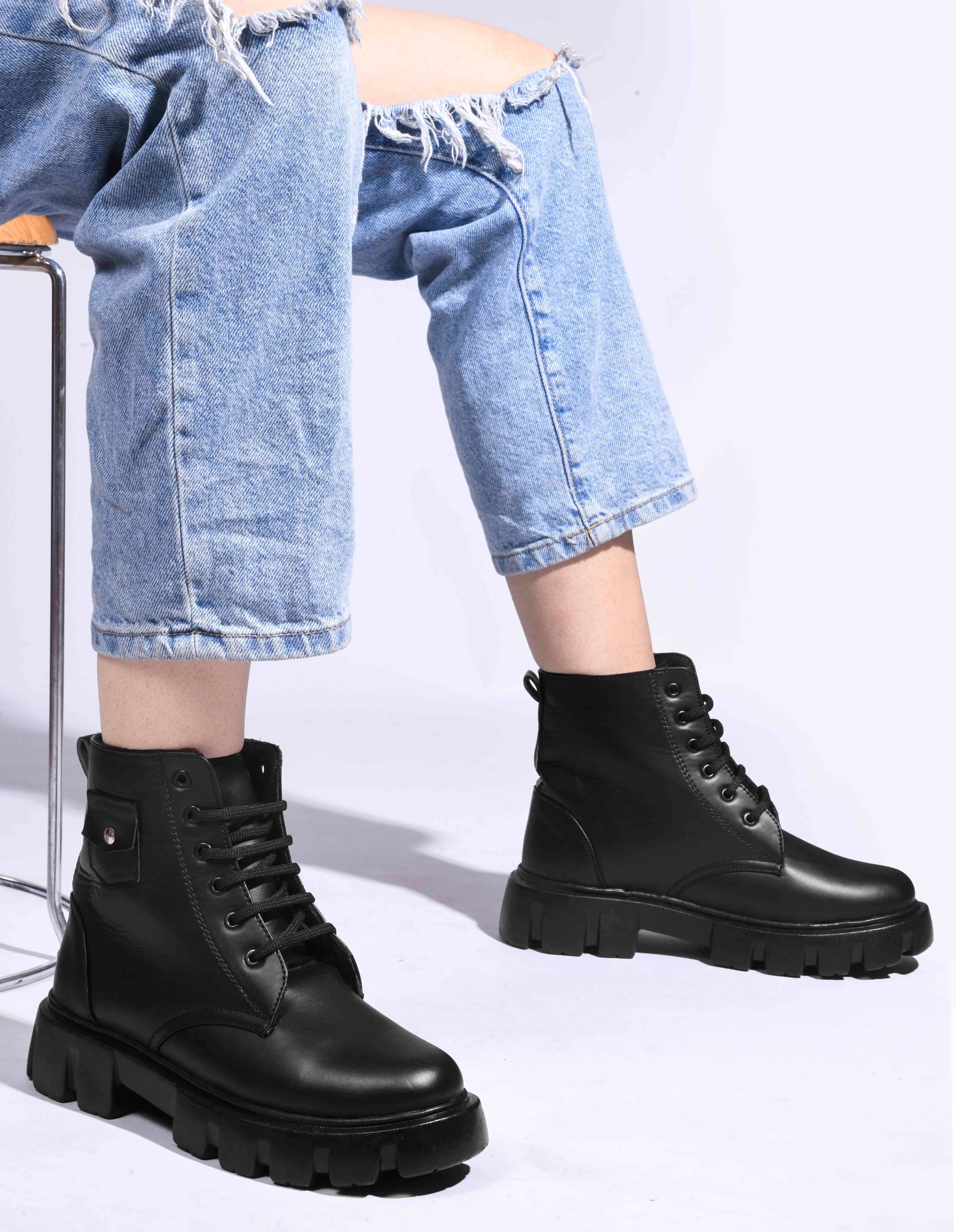 JM Looks Black Women's Ankle Length Boots