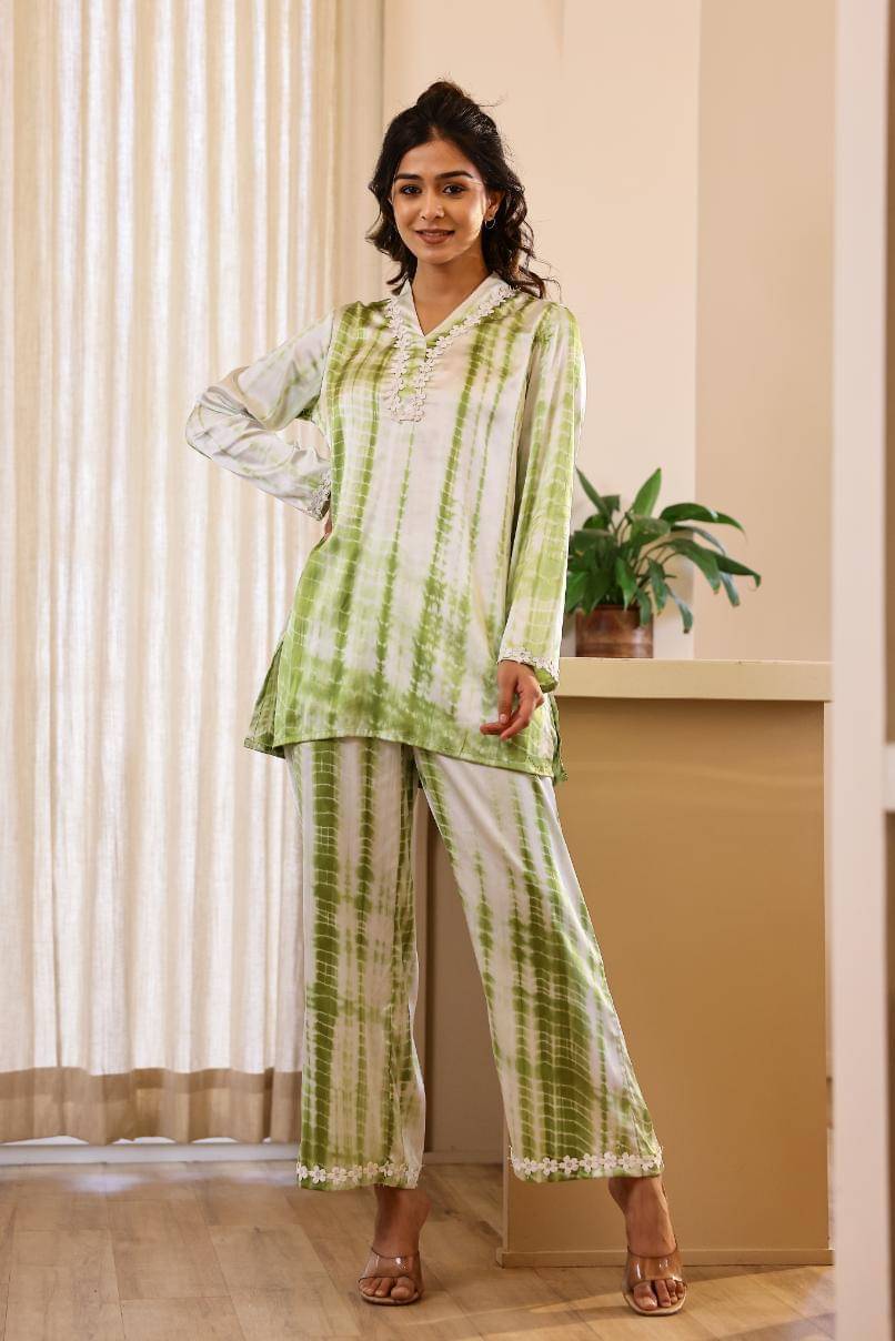     			Label Flavia Women Dyed Top With Trousers Co-Ord Set ( Multi Color )