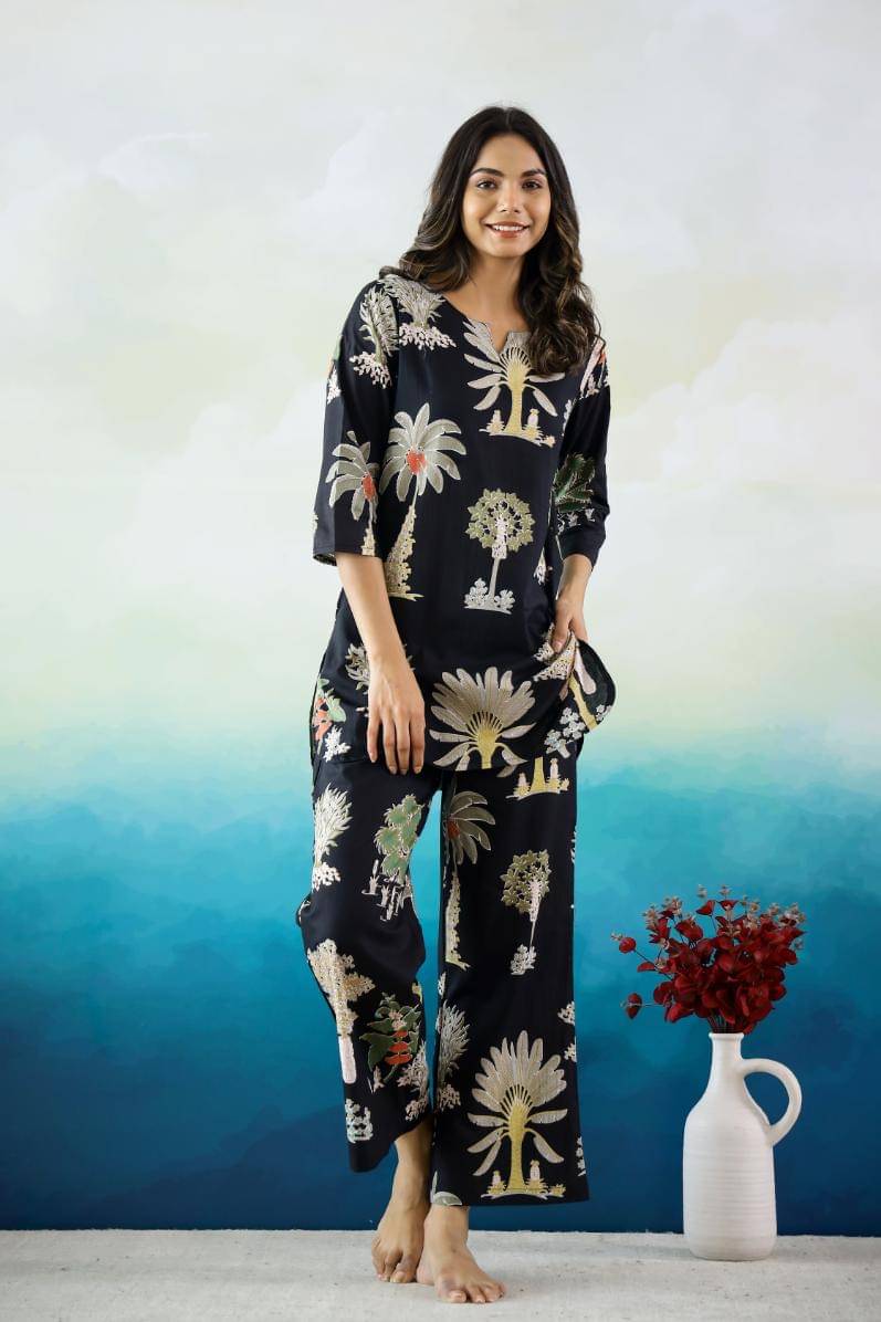     			Label Flavia Women Printed Tunic Trouser Co-Ord Set ( Multi Color )