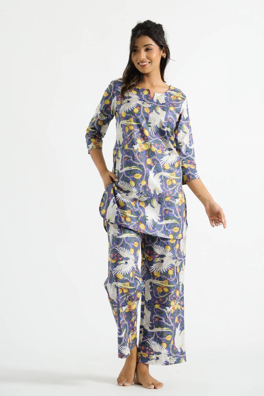     			Label Flavia Women Printed Top With Trousers Co-Ord Set ( Multi Color )