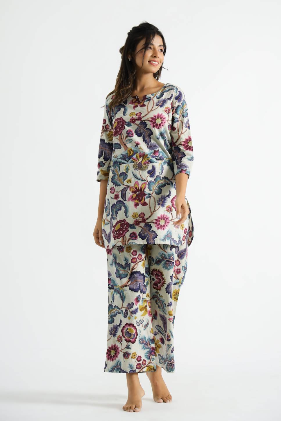     			Label Flavia Women Printed Top With Trousers Co-Ord Set ( Multi Color )