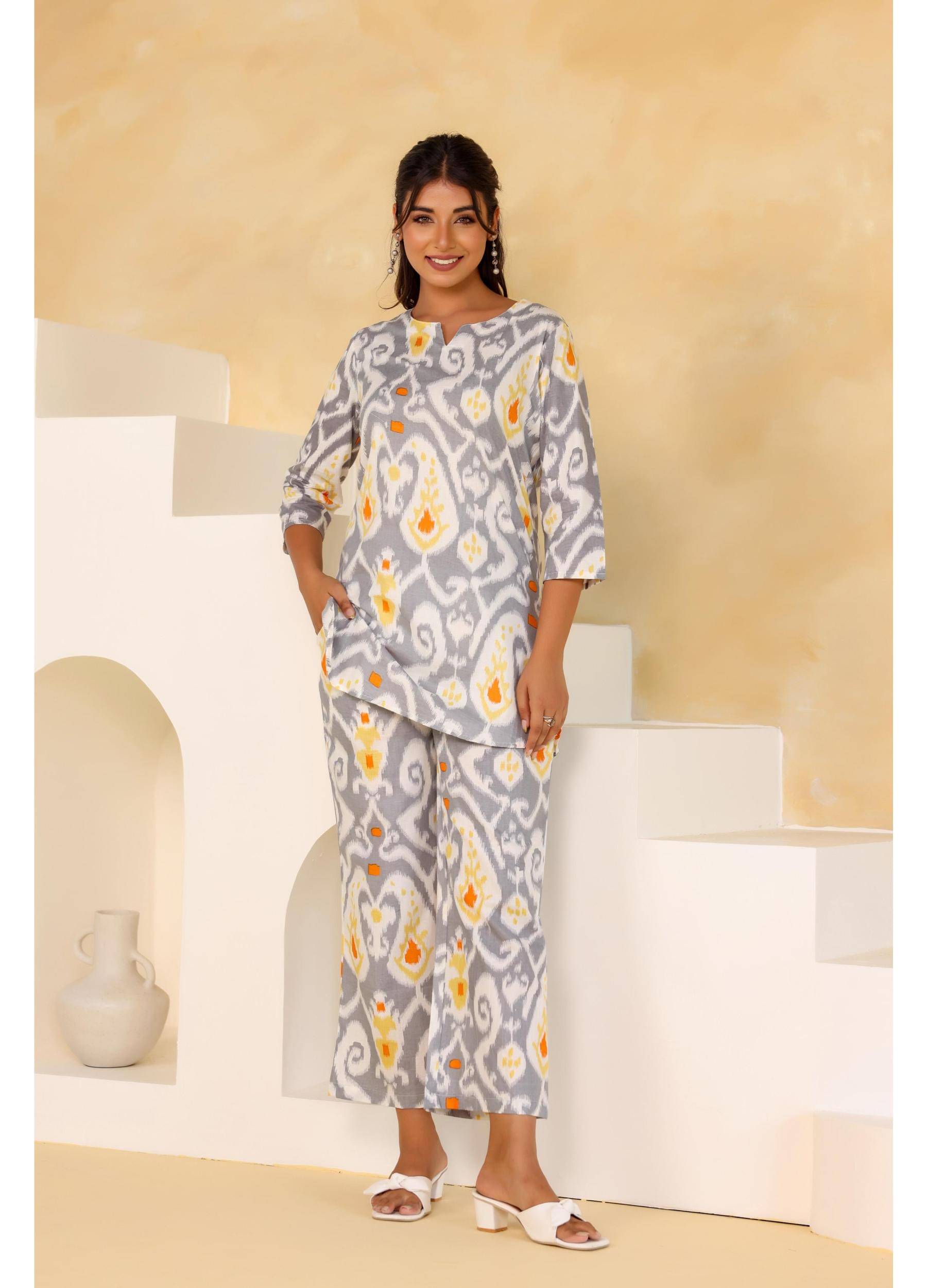     			Label Flavia Women Printed Tunic With Trousers Co-Ord Set ( Multi Color )